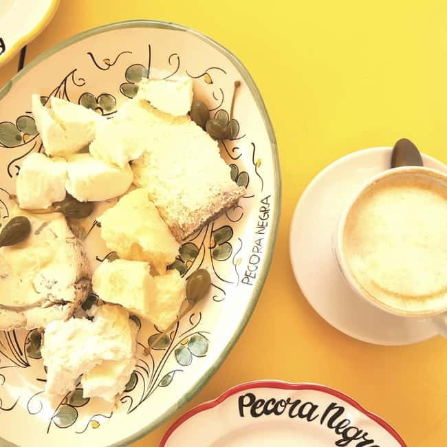 Exclusive Food Tour in Menton -3 hours- small group - Meet at 14 Rue des Marins: A Calm Start, Not a Frenzied Herd