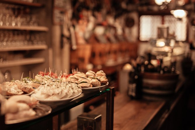 Exclusive Private Venice Food Tour with 6 or 10 Tastings - Seafood Selection, Tramezzino, and Prosecco: A View-Focused Midpoint