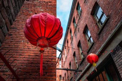 Experience Gastown Vancouver's Elite Walking Food Tour - The pace: three hours, five stops, and plenty of walking
