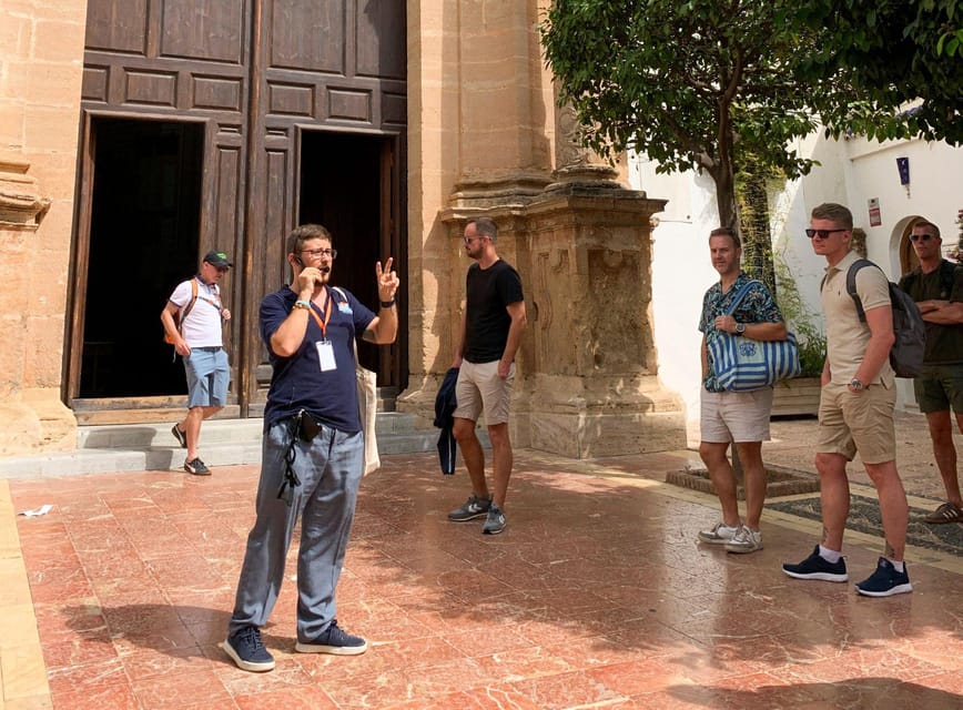 Explore Marbella Old Town: Authentic Tapas Food Tour - Stop One: your first tapas bar and the win-win pairing