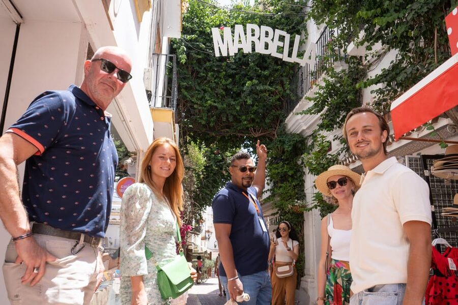 Explore Marbella Old Town: Authentic Tapas Food Tour - Pace and walking: how to keep it fun instead of tiring