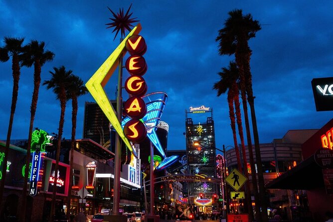 Flavors of Fremont: Downtown Vegas Food Tour & Local Secrets - Downtown Las Vegas food tour value: why Fremont beats the Strip for a meal