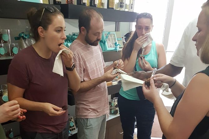 Flavors of Nassau Food Tour - Alcohol, Pace, and How to Make the Most of Your Samples