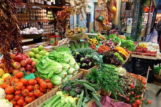 Florence Central Market Food Tour with Eating Europe - San Lorenzo outdoor leather market: browse while you walk
