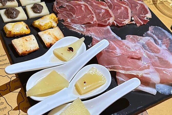 Florence Food Tour with Truffle Pasta, Steak & Free Flowing Wine - A 5pm Start That Lets You Taste Florence After Dark