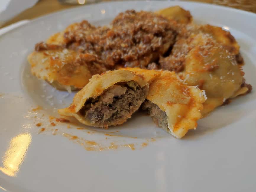 Florence’s Ultimate Food Tour: Full Tuscan Meal with a Local - What Makes This Tour Feel Local (Not Random)