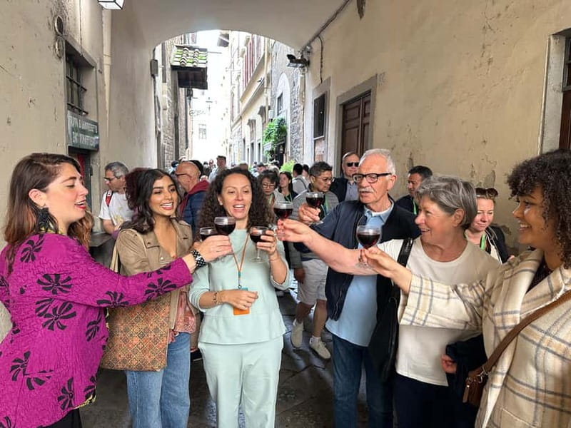 Florence: Street Food Tour with Wine & Local Guide - Where you meet, how you pace, and what the route feels like