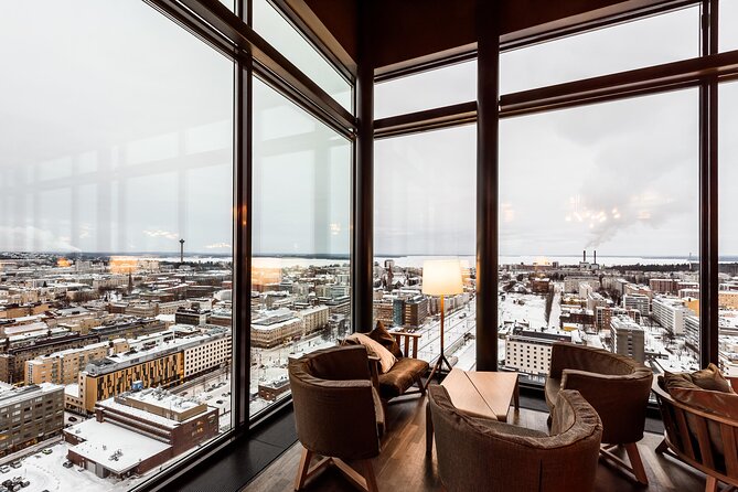 FOOD Tour with Roof Top Bar in Helsinki - Esplanadi Park walk: take a breather between big flavors