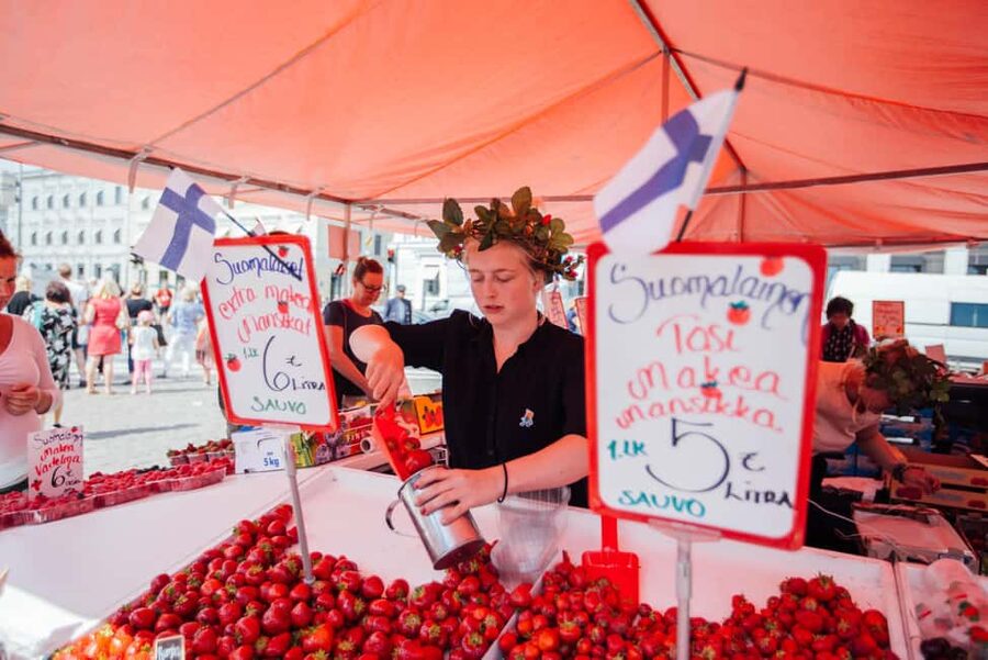 FOOD Tour with Rooftop Bar Visit in Helsinki - Practical notes that help you enjoy it more