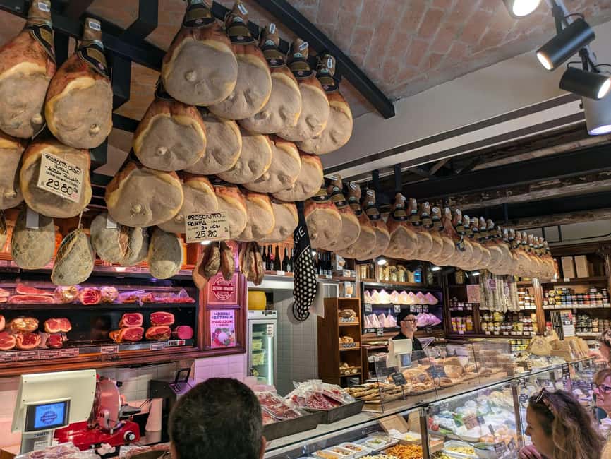 Food Tour with Tastings & Sightseeing in Parma - Parmigiano Reggiano Tastings: Three Ages You Can Actually Compare