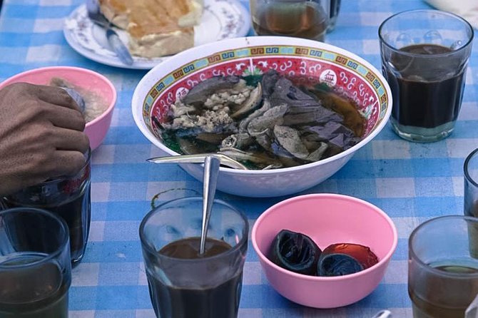 Fresh Local Market Tour - Food tour in Chiang Mai - Chiang Mai street food starts at Bumrung Buri Market