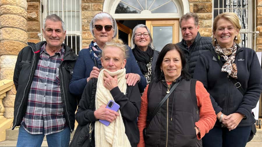 From Adelaide: Barossa Valley Tour, 4 Wineries, & Lunch - Comfort, pace, and the guide factor