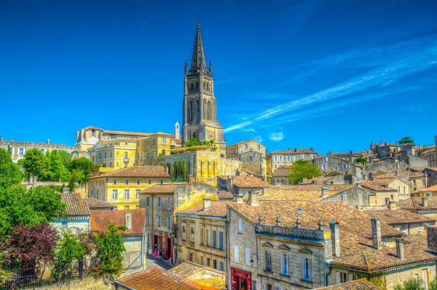 From Bordeaux: Full-Day St Emilion Wine Tasting Tour - Who should book this tour?