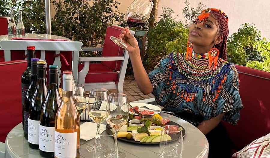 From Cape Town: Stellenbosch & Franschhoek Wine Tasting Tour - Stellenbosch First: Where the Walking Is Light and the Vibe Is Classic