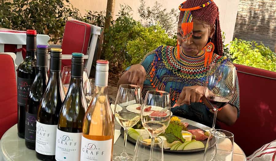 From Cape Town: Stellenbosch & Franschhoek Wine Tasting Tour - Drakenstein Prison and the Mandela Monument: A Real Pause, Not a Detour