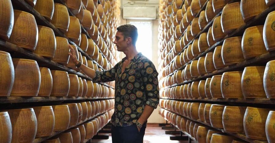 From Parma: Parmigiano and Parma Ham Guided Food Tour - Parmigiano Reggiano: The Whole Process in Plain Sight