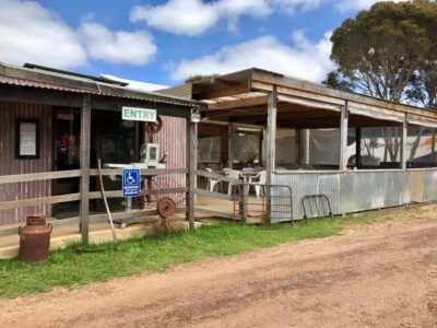 From Penneshaw: Kangaroo Island Shore Excursion Tasting Tour - Getting to the right pickup spot at Penneshaw