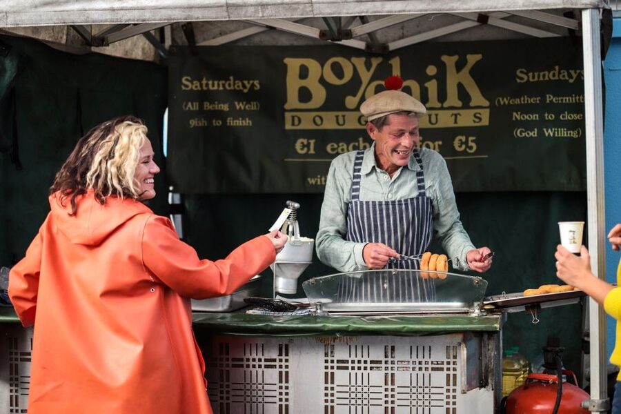 Galway Food Tour - The core tastings: oysters, cheese, sushi, crab, and artisan bread