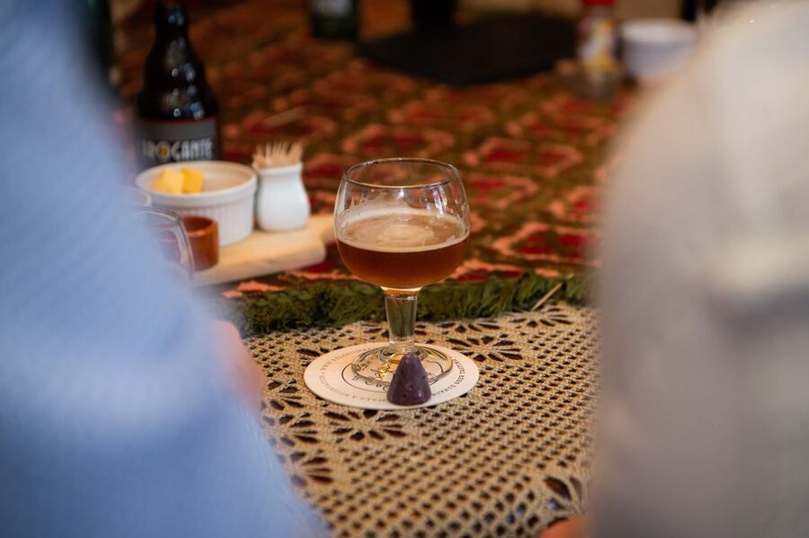 Ghent: Brewery visit + Beer Tasting tour with a Young Local - Stop 2: Centuries-old jenever at Liquorwe