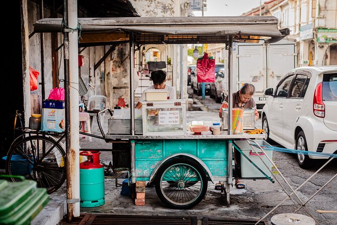 Good Morning Penang Food Tour with 15+ Tastings - Stop-by-stop: how the tasting flow works in old George Town