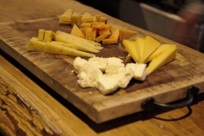 Guided Food Tour Haarlem (4-8 guests) - Old City - Coffee, tea, and drinks: how the inclusions fit into a 4-hour walk