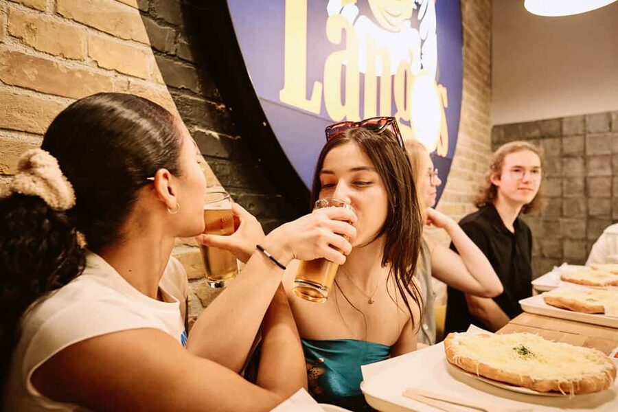 Guided Tipsy Food Tour with Drinks Included in Budapest - Key Points Worth Your Time