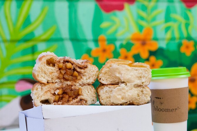 Handcrafted Donuts of Toronto: A Sweet City Walking Tour - Getting Started in Kensington Market (and Why That First Bite Matters)