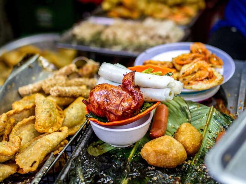 Hanoi: Eat Like a Local Small Group Street Food Tour - Why the guide matters more than the menu