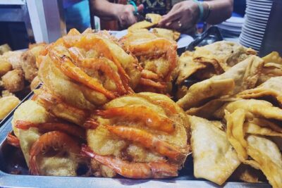 Hanoi food tour-Local street food tour (food&guide included) - Old Quarter on foot: 36 streets, road crossings, and real ordering skills