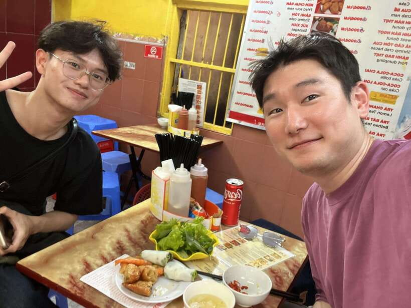 Hanoi: Old Quarter Street Food Tour with 12+ Tastings - Train Street option: the thrill, the rules, and how to get the best seat