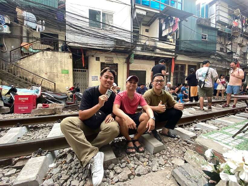 Hanoi: Old Quarter Street Food Tour with 12+ Tastings - Walking pace in the Old Quarter: why 4 hours feels right