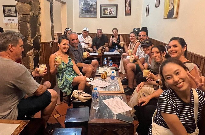 Hanoi Private Walking Street Food Tour with Train Street Visit - How Train Street changes the meaning of the word close