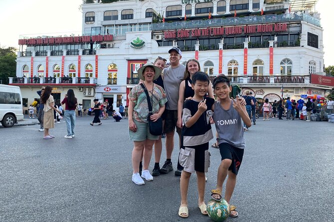 Hanoi Private Walking Street Food Tour with Train Street Visit - What a private walking food tour feels like in real life