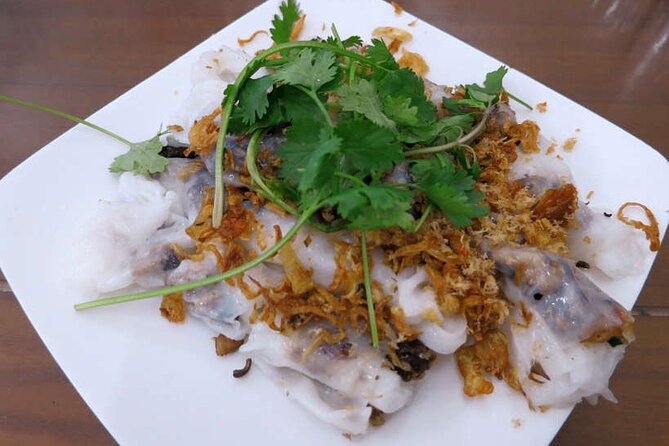 Hanoi street food tour (Private tour) - Ta Hien Street: beer street mood, with a food-tour lens