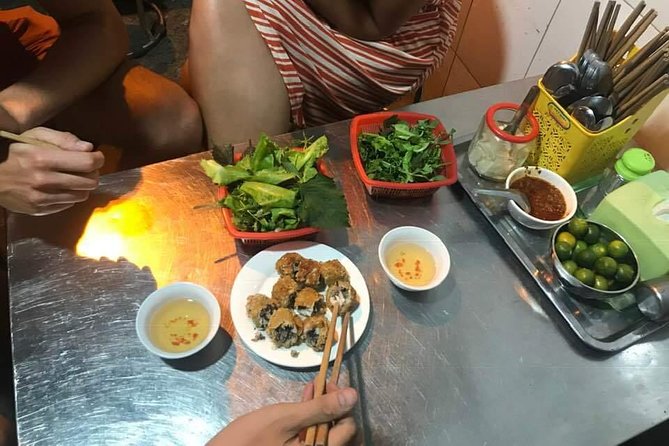 Hanoi street food tour (small group) - Who should book this tour