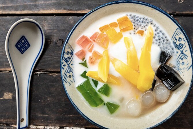 Hanoi Vegan Street Food Tour and Train Street - Key Highlights You’ll Notice Right Away