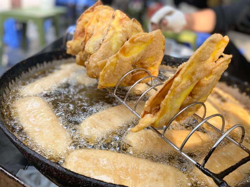 Hanoi: Vietnamese Street Food Tour with Egg Coffee - The Old Quarter streets: what you actually gain from the walking route