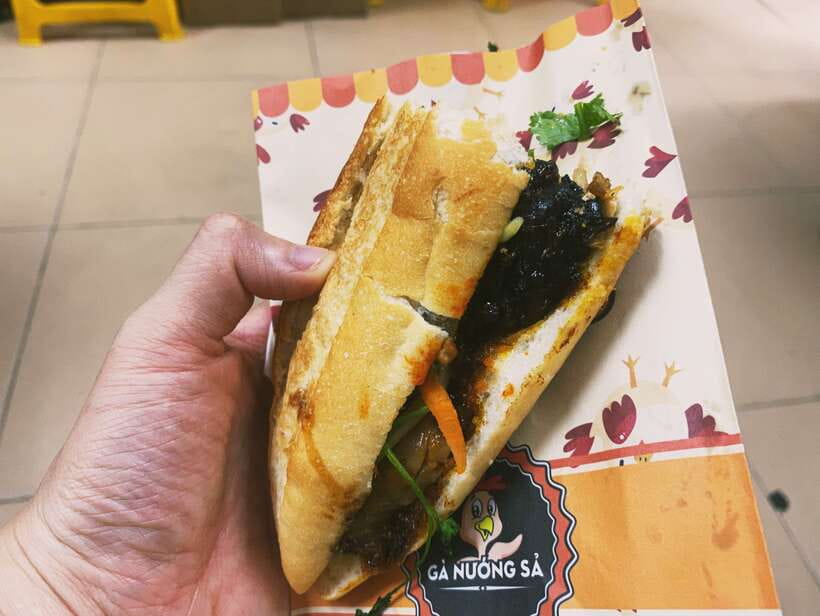 Hanoi: Vietnamese Street Food Tour with Egg Coffee - Group size, comfort, and who should join