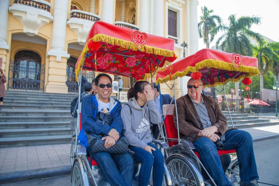 Hanoi Walking Street Food Tour & Cyclo Ride - Food Amount, Dietary Needs, and Pacing Without Regret