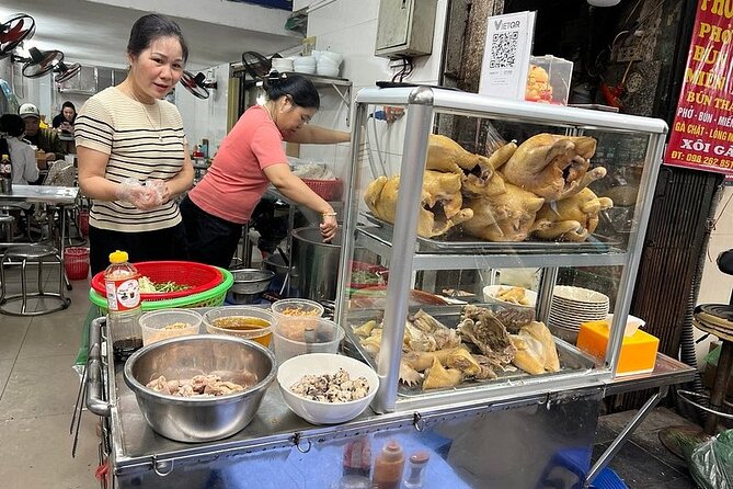 Hanoi Walking Street Food Tour with Train Street - Price and value: why $30 works here