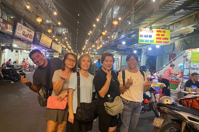 Ho Chi Minh city: Michelin-Recognized Food Tour with Local Expert - Stop-by-stop: Michelin-recognized eats you’ll want to order with your guide