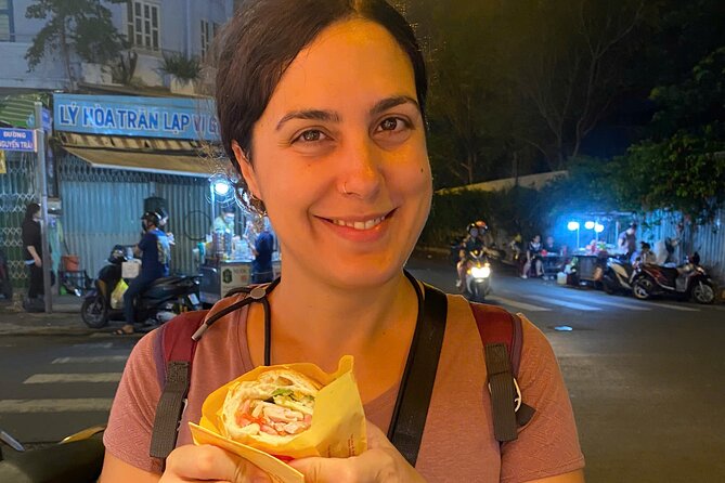 Ho Chi Minh city: Michelin-Recognized Food Tour with Local Expert - The guide makes or breaks it: how you eat better, faster