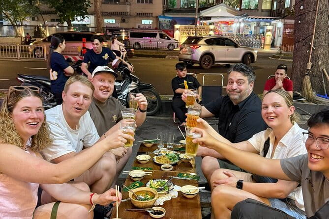 Ho Chi Minh City : Saigon Craft Beer & Local Food Tour By Scooter - The Beer Lineup: Bia Hoi, Lao Gia Beer, and Local Street Brews