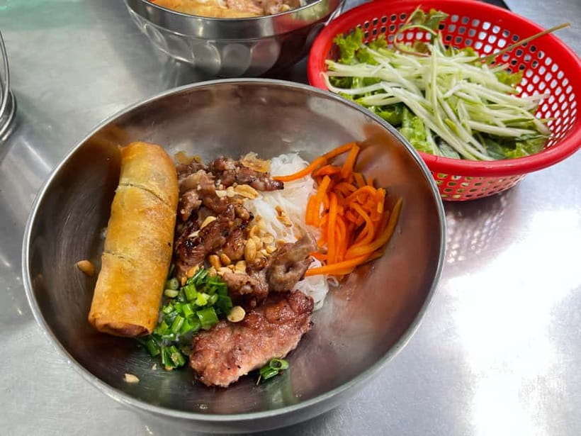 Ho Chi Minh: Original Walking Street Food Tour with Foodies - Key highlights worth knowing first