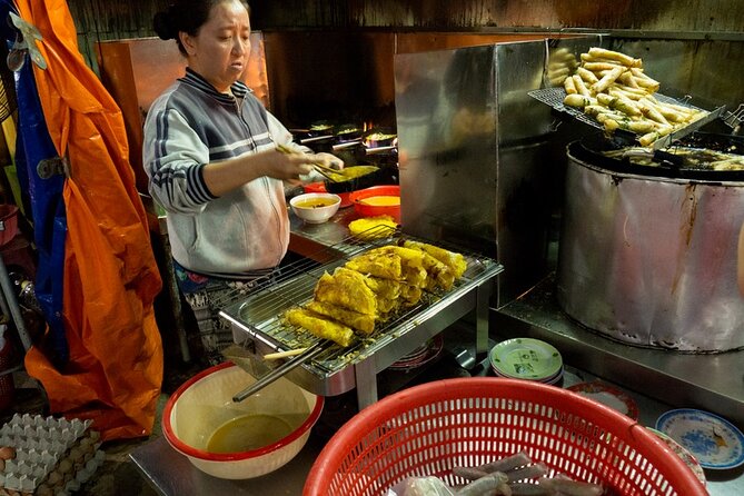 Hoi An at Sunset: Authentic Local Street Food Tour - Stop 1: Post Office area, then straight to real food mode
