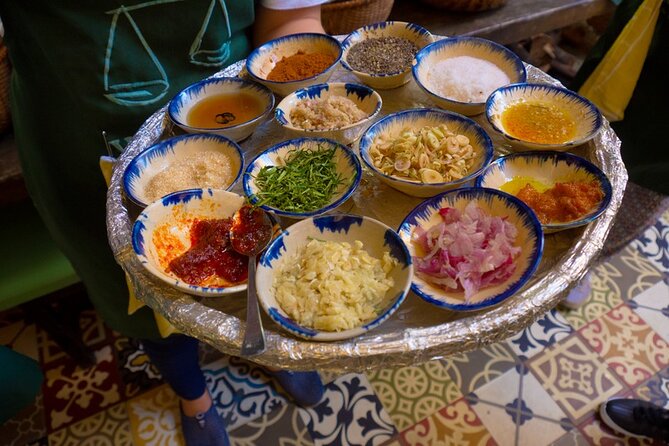Hoi An at Sunset: Authentic Local Street Food Tour - Small-group size: why max 12 changes the vibe