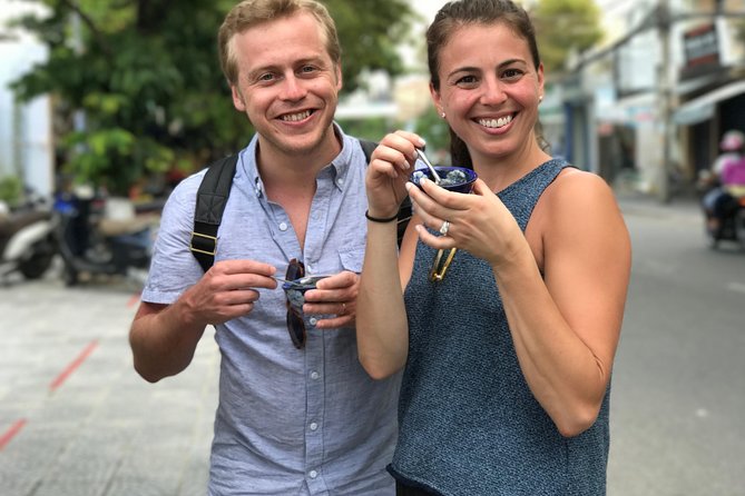 Hoi An Cheap Walking Food Tour - The best part: how the guides bring the food to life