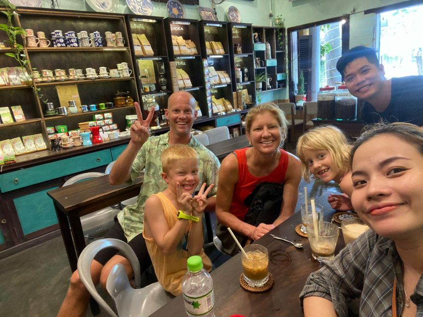 Hoi An: Evening Food Tour with 7 Tastings and Boat Trip - Folk Games With Locals: Bingo (and the Playful Side of Culture)