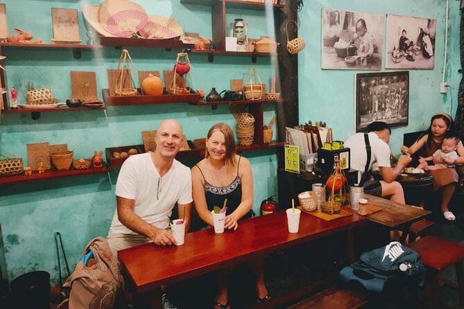 Hoi An street food tour - The walk between stops: small lanes, easy flow, and lots of chances to ask