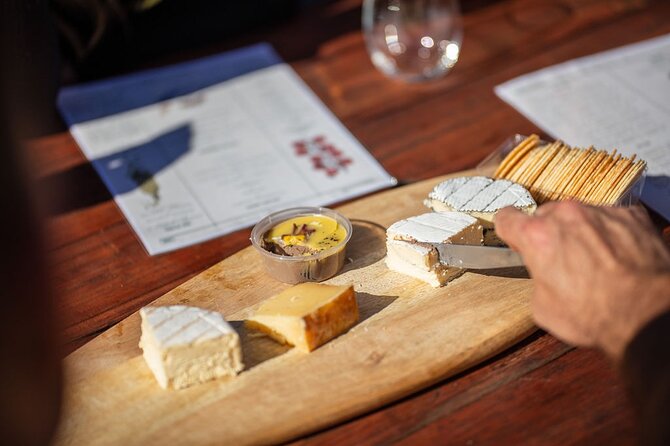 Hop on Hop off Wine tasting tour to Tamborine Mountain - Who should book this Tamborine Mountain wine day trip